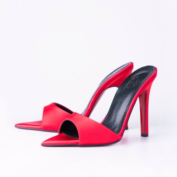 The House Of Stiletto  Red